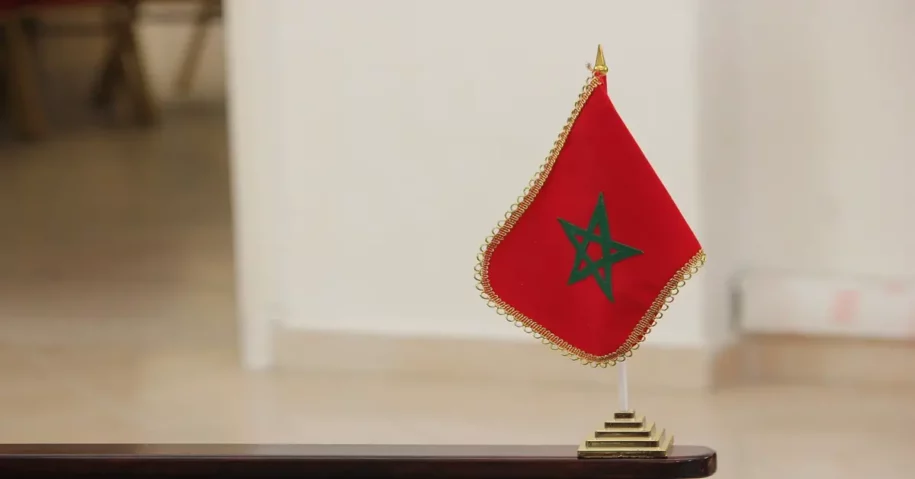 Red Morocco Flag with green star